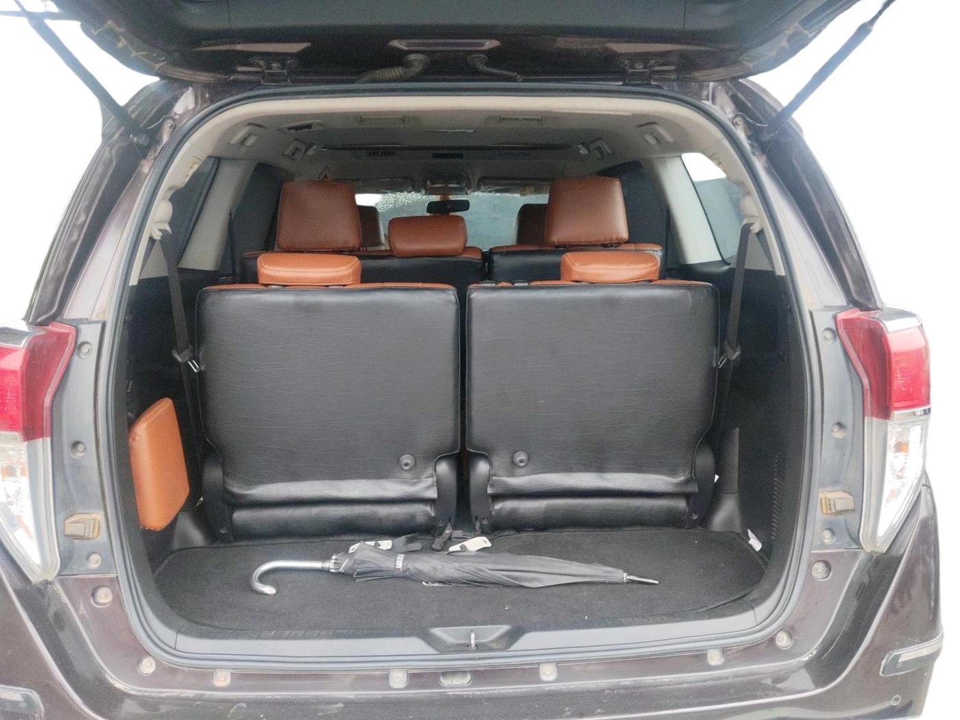 2021 Toyota Innova Crysta 2.4 VX 8 STR, Diesel, Manual, 1,12,224 km, exterior
