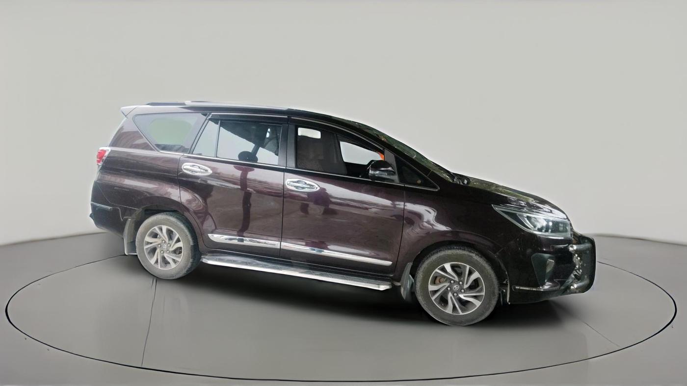 2021 Toyota Innova Crysta 2.4 VX 8 STR, Diesel, Manual, 1,12,224 km, exterior