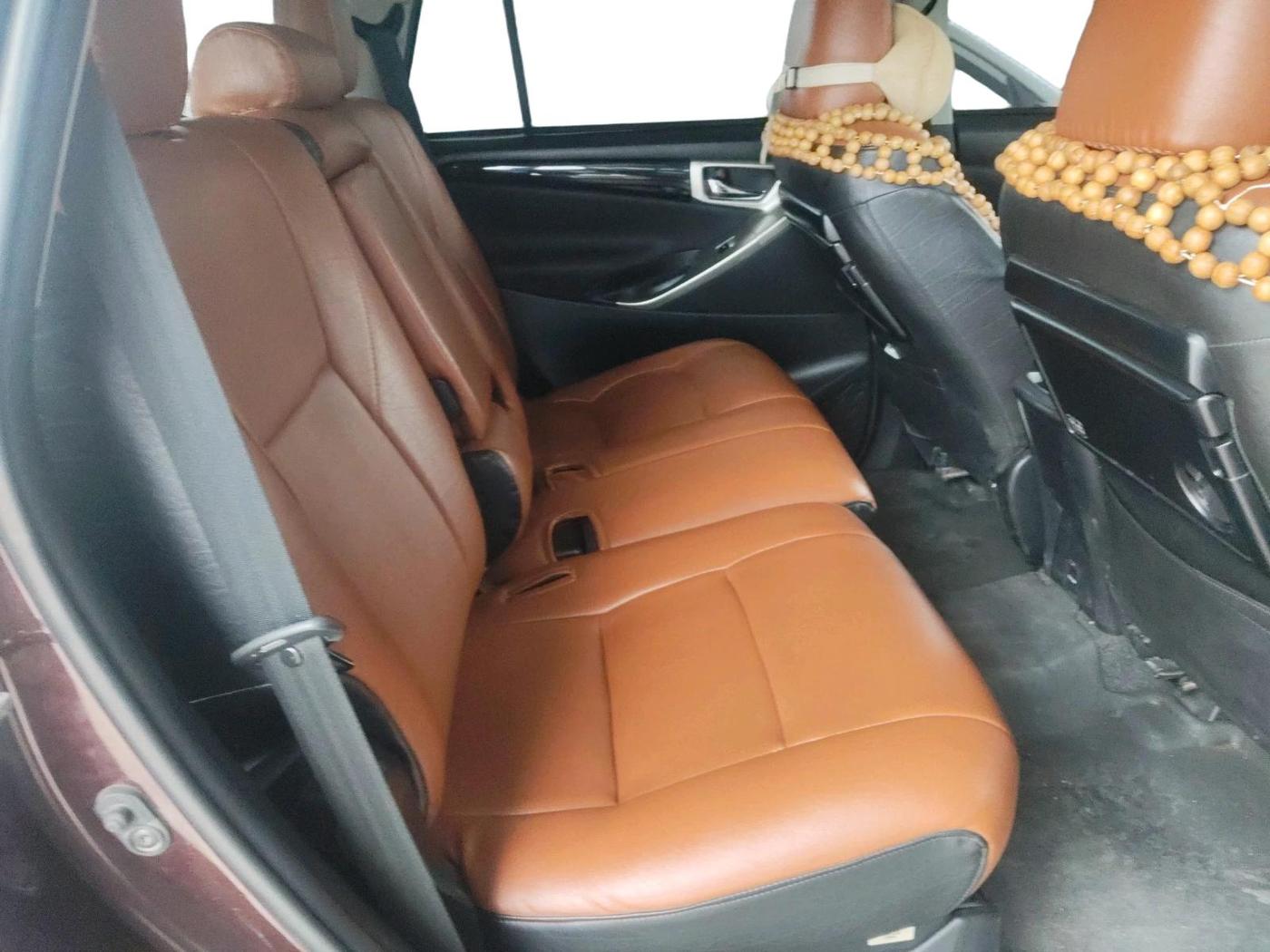 2021 Toyota Innova Crysta 2.4 VX 8 STR, Diesel, Manual, 1,12,224 km, interior