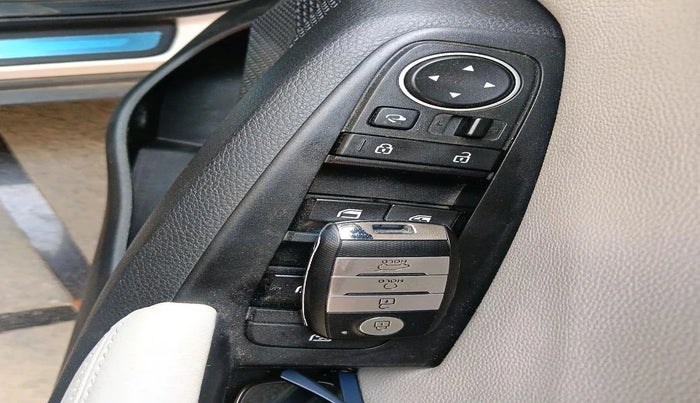 2022 KIA SELTOS  HTX IVT G, Petrol, Automatic, 52,849 km, interior