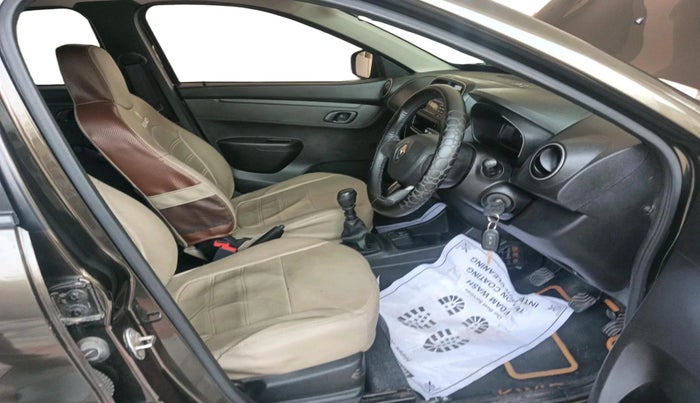 2018 Renault Kwid RXL, Petrol, Manual, 40,864 km, interior