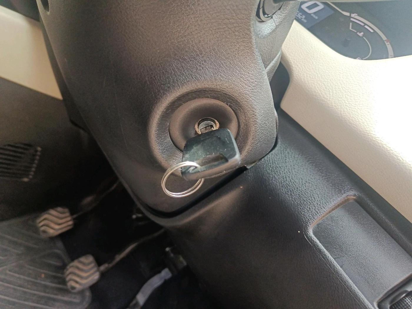 2023 Nissan MAGNITE XE, Petrol, Manual, 23,552 km, interior