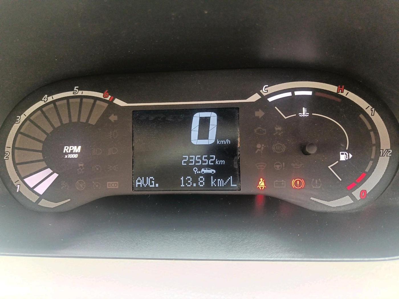 2023 Nissan MAGNITE XE, Petrol, Manual, 23,552 km, interior