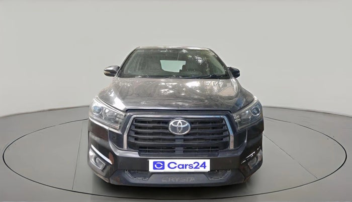 2017 Toyota Innova Crysta 2.4 G 7 STR, Diesel, Manual, 1,76,502 km, exterior