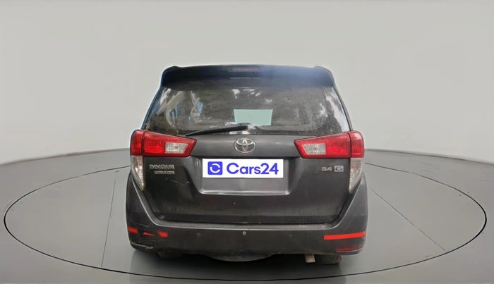 2017 Toyota Innova Crysta 2.4 G 7 STR, Diesel, Manual, 1,76,502 km, exterior