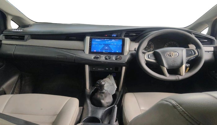 2017 Toyota Innova Crysta 2.4 G 7 STR, Diesel, Manual, 1,76,502 km, interior