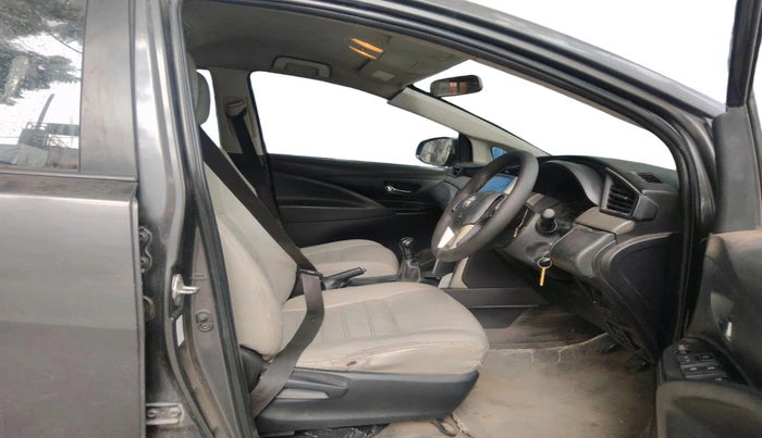 2017 Toyota Innova Crysta 2.4 G 7 STR, Diesel, Manual, 1,76,502 km, interior