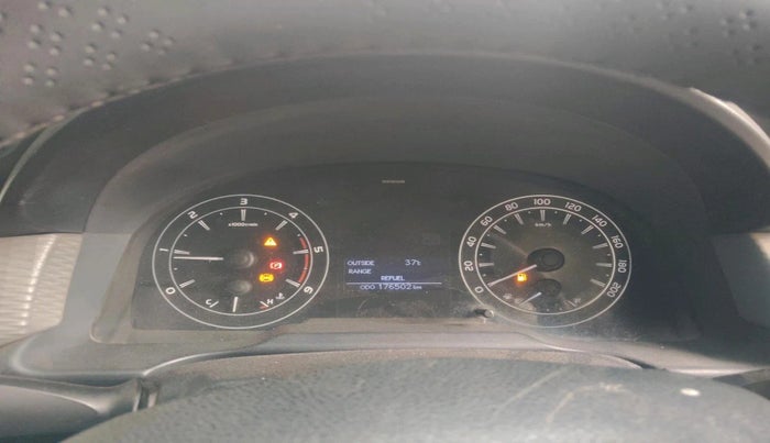 2017 Toyota Innova Crysta 2.4 G 7 STR, Diesel, Manual, 1,76,502 km, interior