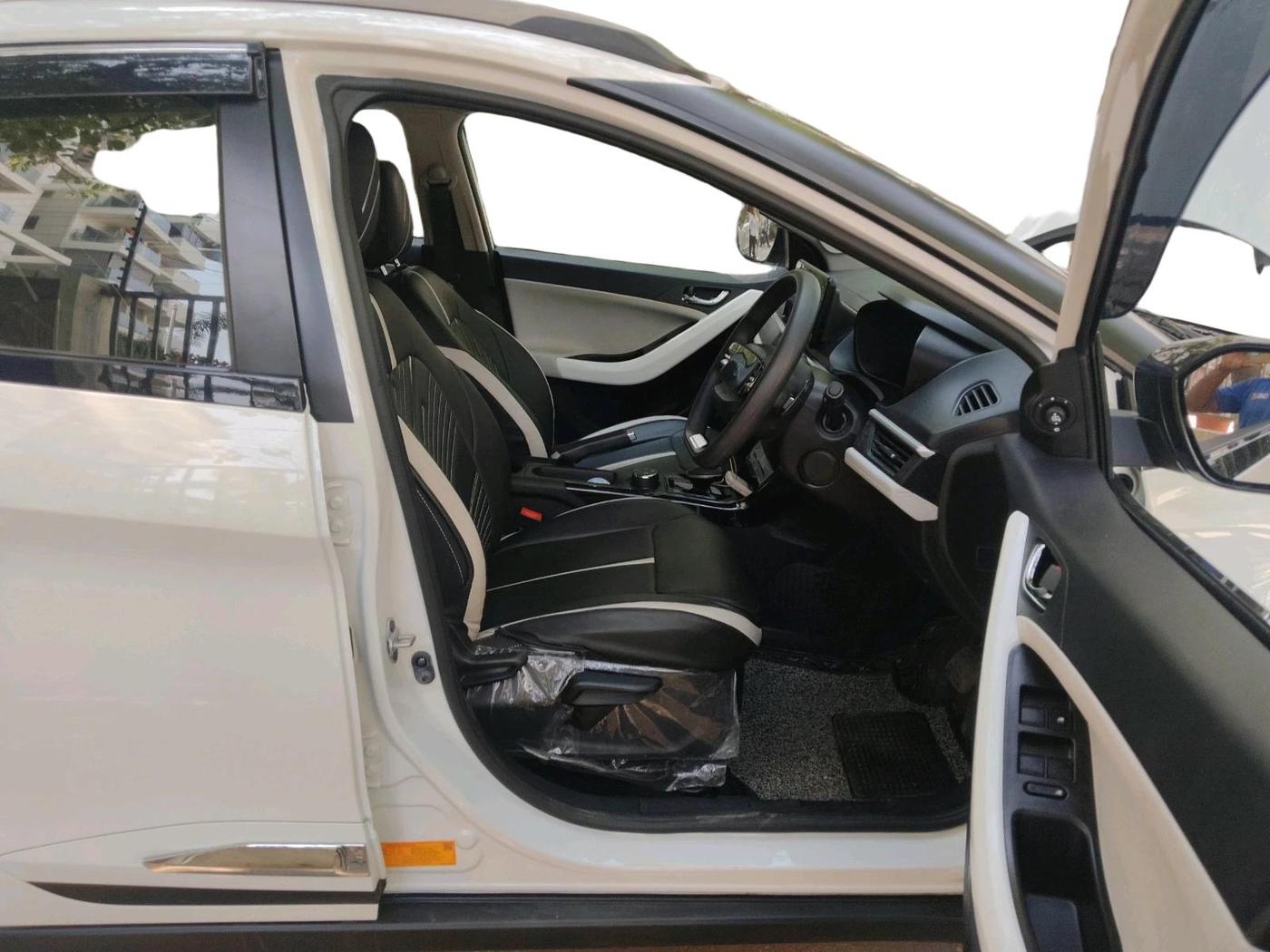 2024 Tata NEXON CREATIVE+ AMT 1.2 PETROL, Petrol, Automatic, 9,036 km, interior