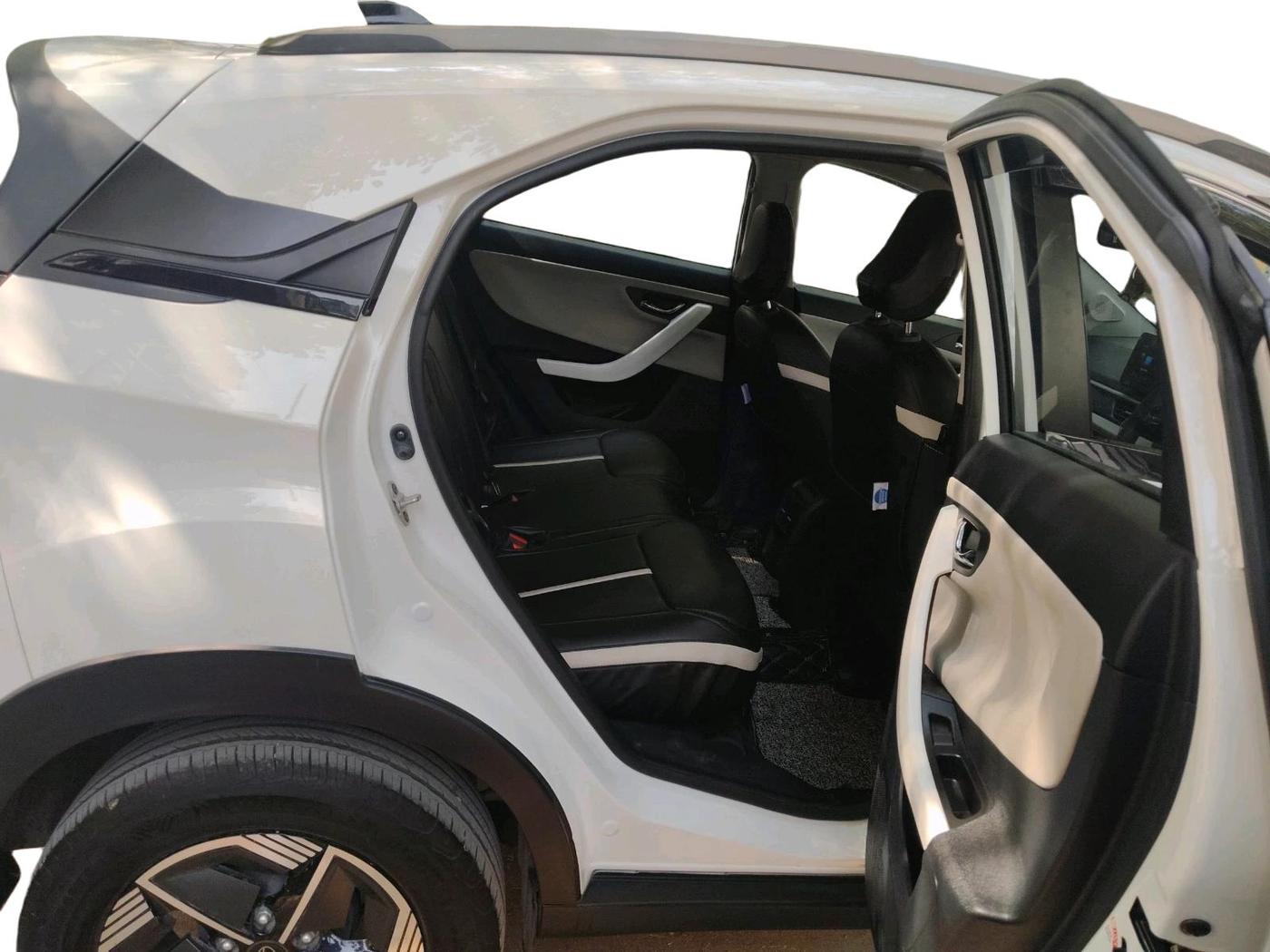 2024 Tata NEXON CREATIVE+ AMT 1.2 PETROL, Petrol, Automatic, 9,036 km, interior