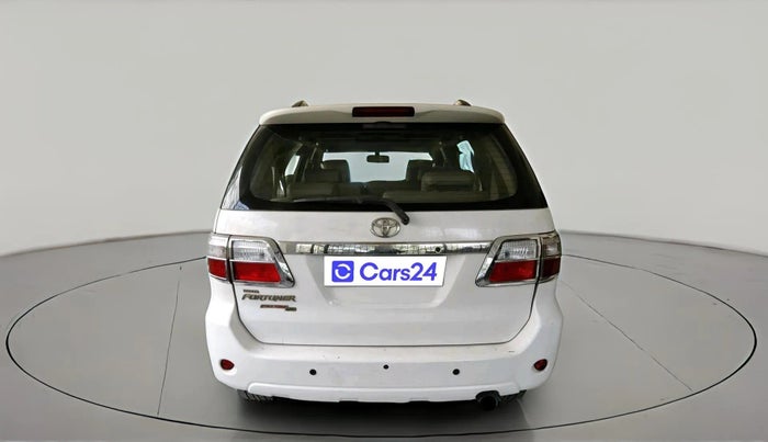 2011 Toyota Fortuner 3.0 4X4 MT, Diesel, Manual, 2,03,052 km, exterior