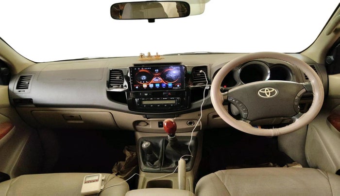 2011 Toyota Fortuner 3.0 4X4 MT, Diesel, Manual, 2,03,052 km, interior