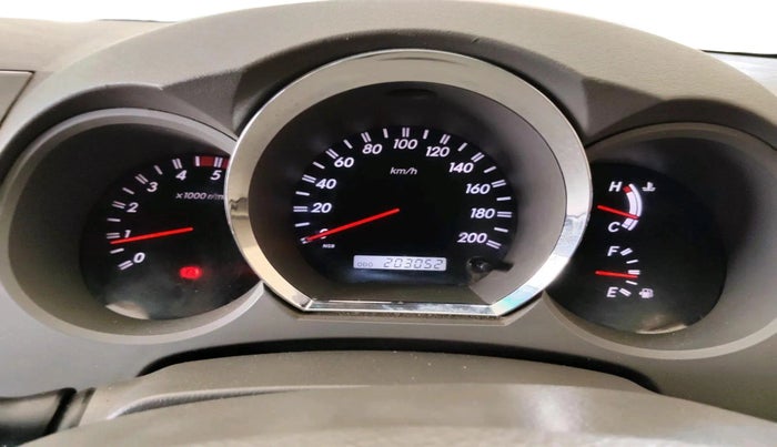 2011 Toyota Fortuner 3.0 4X4 MT, Diesel, Manual, 2,03,052 km, interior