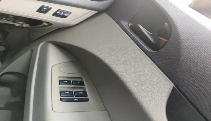 2018 Mahindra MARAZZO M2 8 STR, Diesel, Manual, 20,936 km, interior
