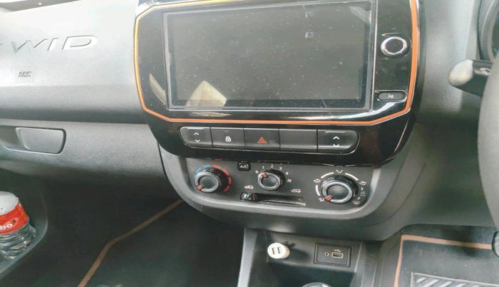 2020 Renault Kwid CLIMBER 1.0 AMT (O), Petrol, Automatic, 51,885 km, interior