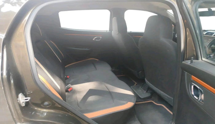 2020 Renault Kwid CLIMBER 1.0 AMT (O), Petrol, Automatic, 51,885 km, interior