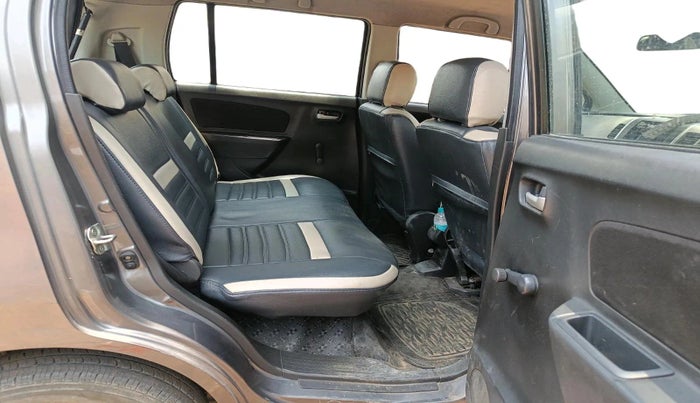 2011 Maruti Wagon R 1.0 LXI, Petrol, Manual, 75,887 km, interior