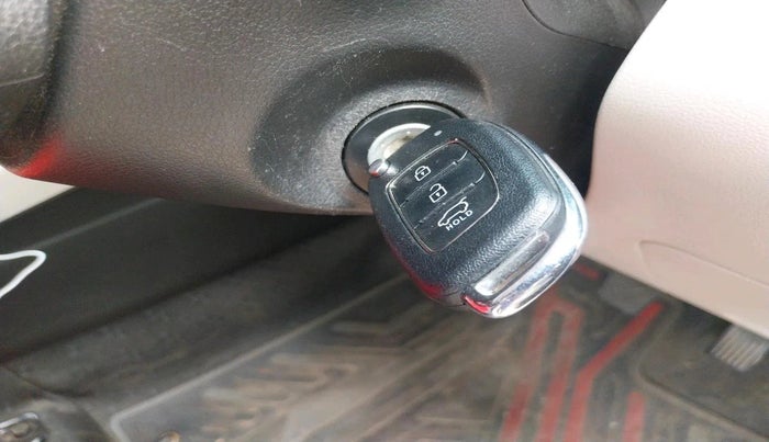 2023 Hyundai VENUE S(O) 1.2, Petrol, Manual, 6,536 km, interior