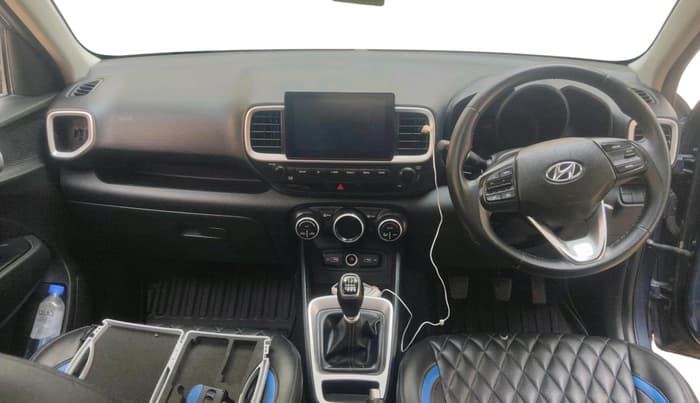 2021 Hyundai VENUE SX 1.5 CRDI, Diesel, Manual, 68,855 km, interior