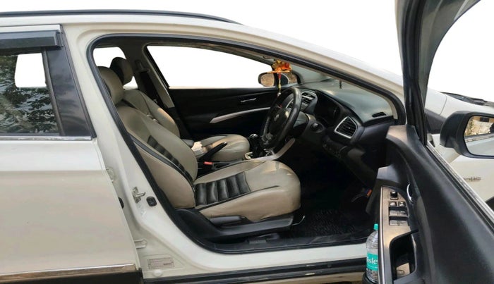 2019 Maruti S Cross DELTA 1.3, Diesel, Manual, 2,08,854 km, interior