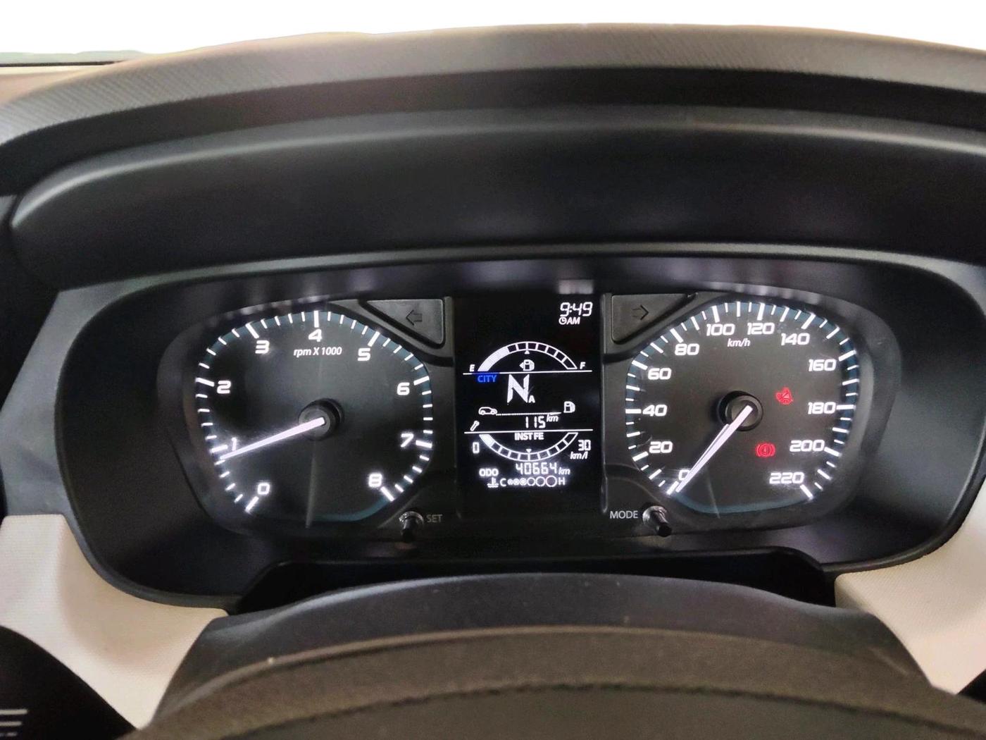 2022 Tata PUNCH ACCOMPLISHED AMT, Petrol, Automatic, 40,664 km, interior