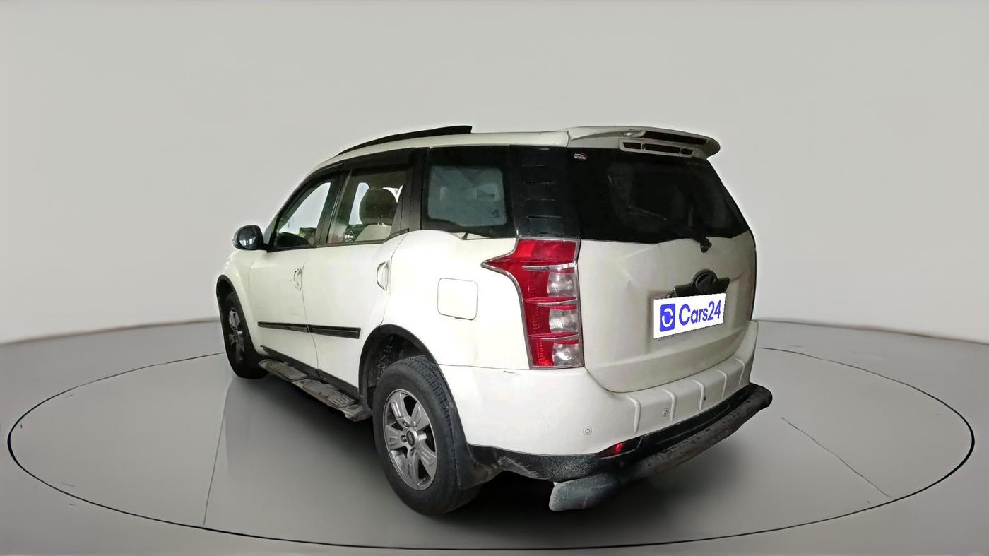 2013 Mahindra XUV500 W8, Diesel, Manual, 1,81,272 km, exterior