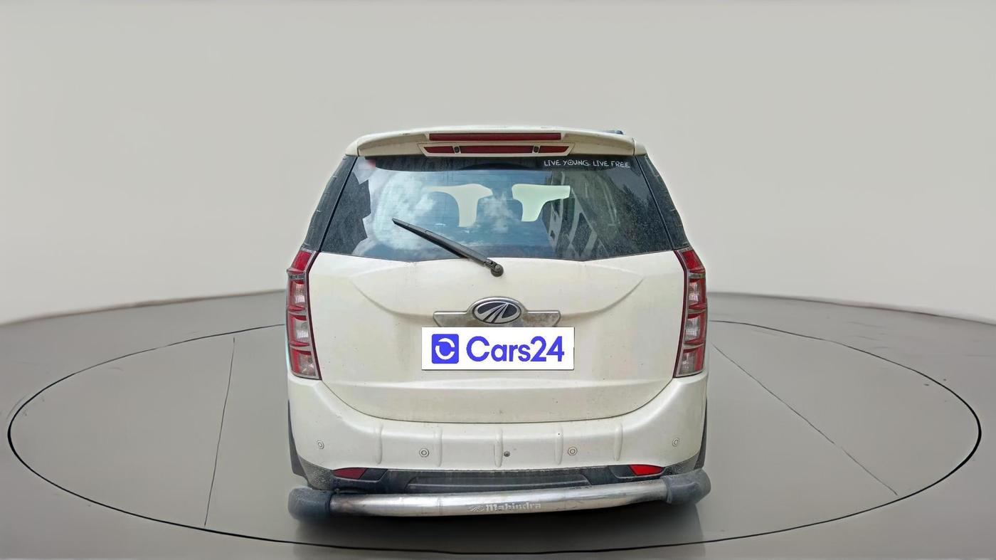 2013 Mahindra XUV500 W8, Diesel, Manual, 1,81,272 km, exterior