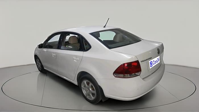2013 Volkswagen Vento HIGHLINE DIESEL 1.6, Diesel, Manual, 95,491 km, exterior