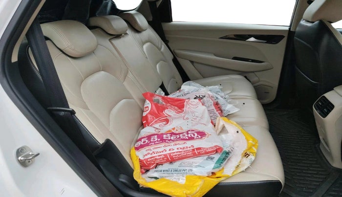 2022 MG HECTOR SHARP 1.5 CVT PETROL DUAL TONE, Petrol, Automatic, 44,790 km, interior