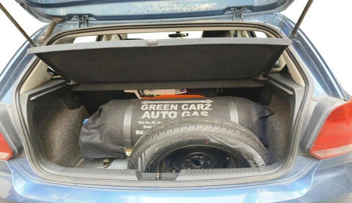 2018 Volkswagen Polo HIGHLINE PLUS 1.0 16 ALLOY, CNG, Manual, 50,036 km, exterior