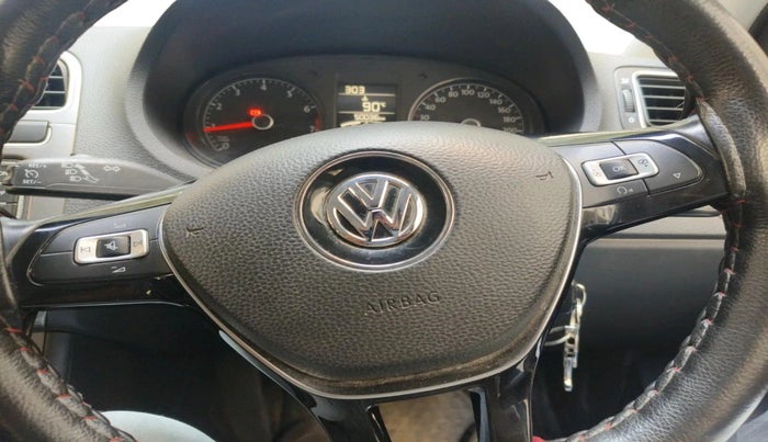 2018 Volkswagen Polo HIGHLINE PLUS 1.0 16 ALLOY, CNG, Manual, 50,036 km, interior