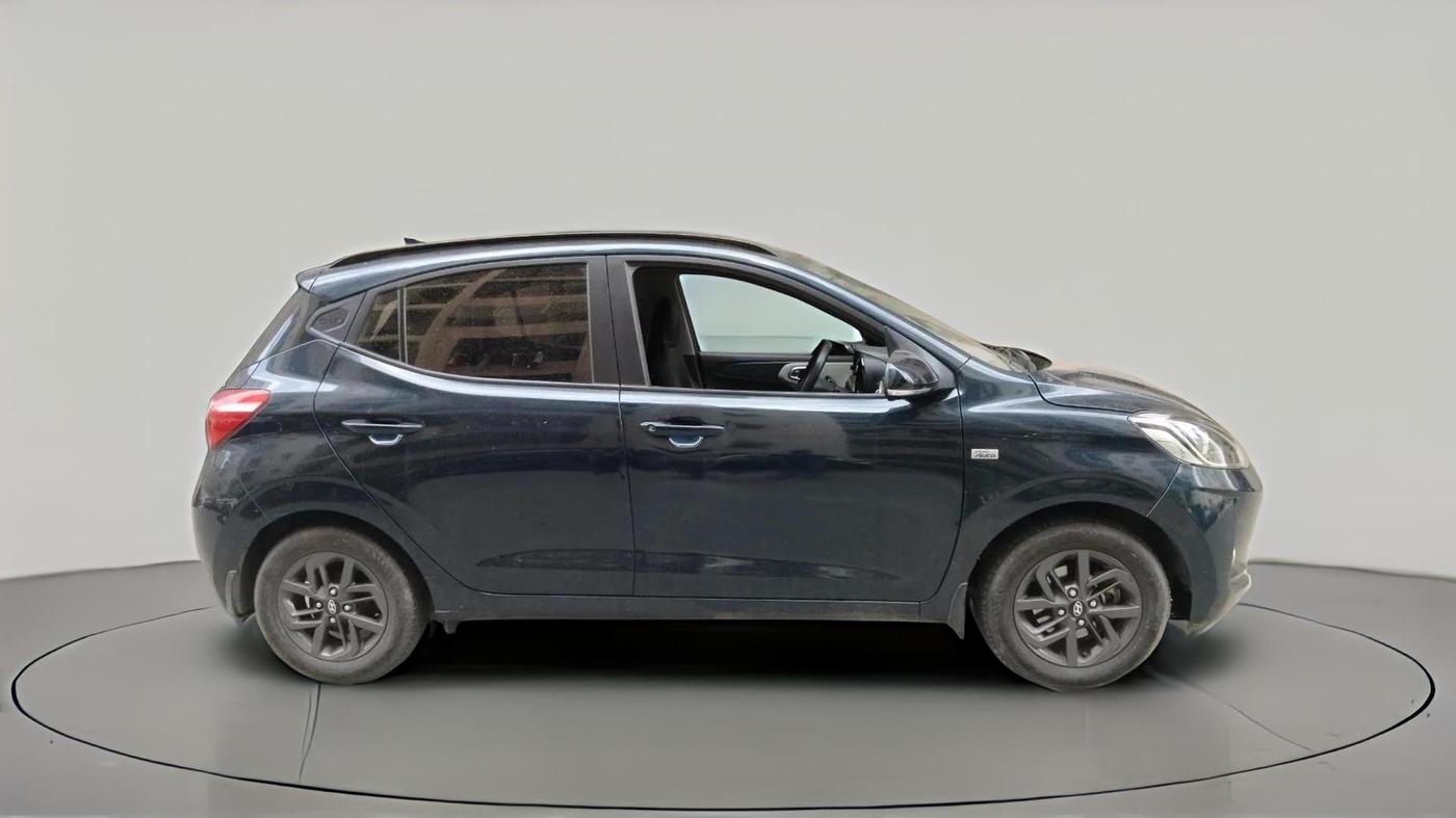 2022 Hyundai GRAND I10 NIOS SPORTZ U2 AMT 1.2 CRDI, Diesel, Automatic, 70,754 km, exterior