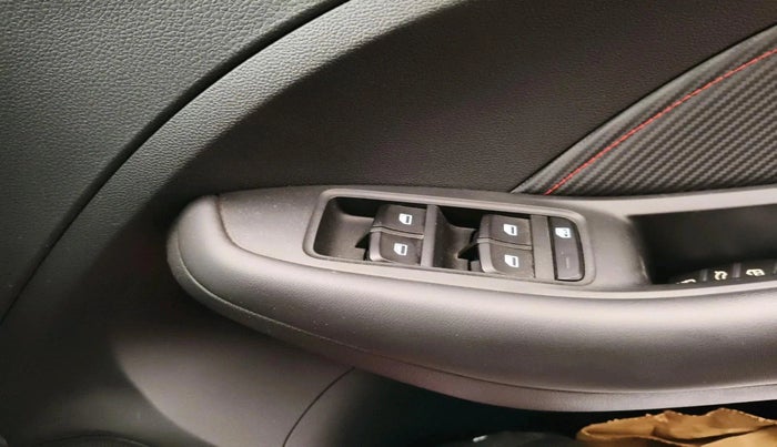 2022 MG ZS EV EXCLUSIVE, Electric, Automatic, 60,541 km, interior