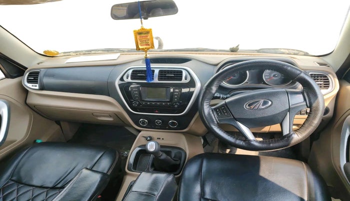 2015 Mahindra TUV300 T8, Diesel, Manual, 1,12,597 km, interior