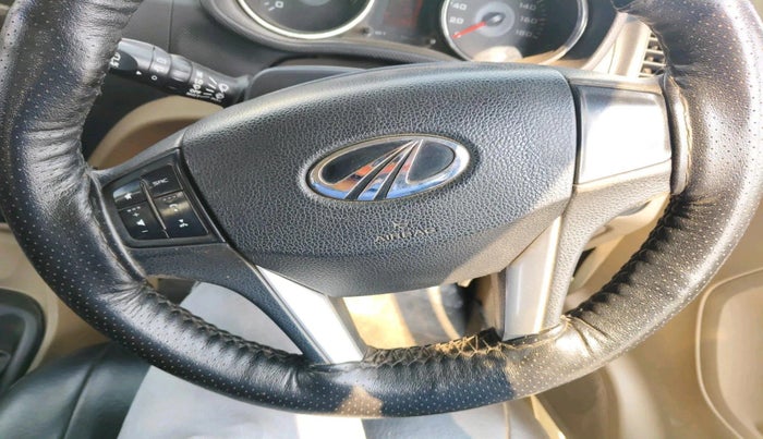 2015 Mahindra TUV300 T8, Diesel, Manual, 1,12,597 km, interior