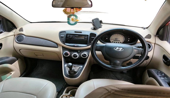 2010 Hyundai i10 MAGNA 1.2, Petrol, Manual, 72,478 km, interior