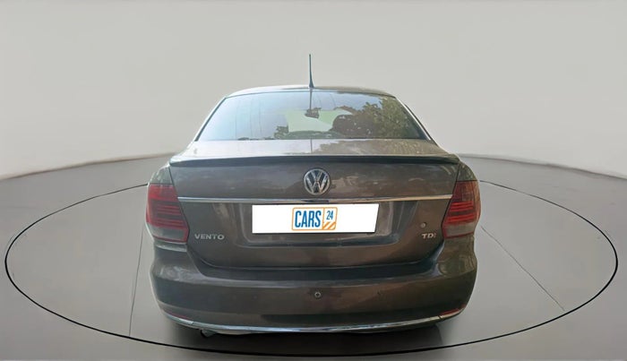 2016 Volkswagen Vento HIGHLINE 1.5 AT, Diesel, Automatic, 1,11,000 km, exterior