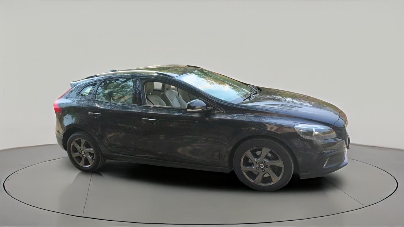 2013 Volvo V40 Cross Country D3, Diesel, Automatic, 44,054 km, exterior
