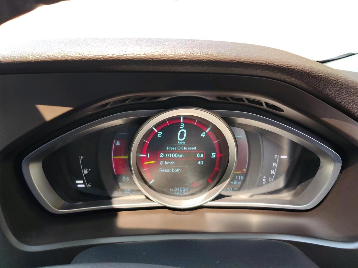 2013 Volvo V40 Cross Country D3, Diesel, Automatic, 44,054 km, interior