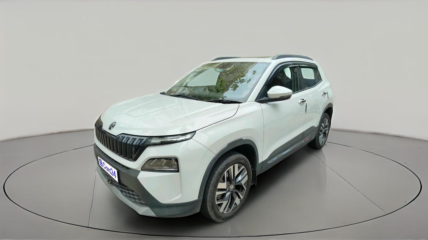 2025 Skoda Kylaq Prestige AT, Petrol, Automatic, 11,172 km, exterior
