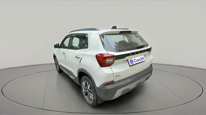 2025 Skoda Kylaq Prestige AT, Petrol, Automatic, 11,172 km, exterior