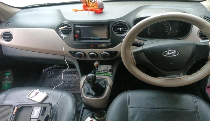 2014 Hyundai Grand i10 MAGNA 1.2 KAPPA VTVT, Petrol, Manual, 1,21,217 km, interior