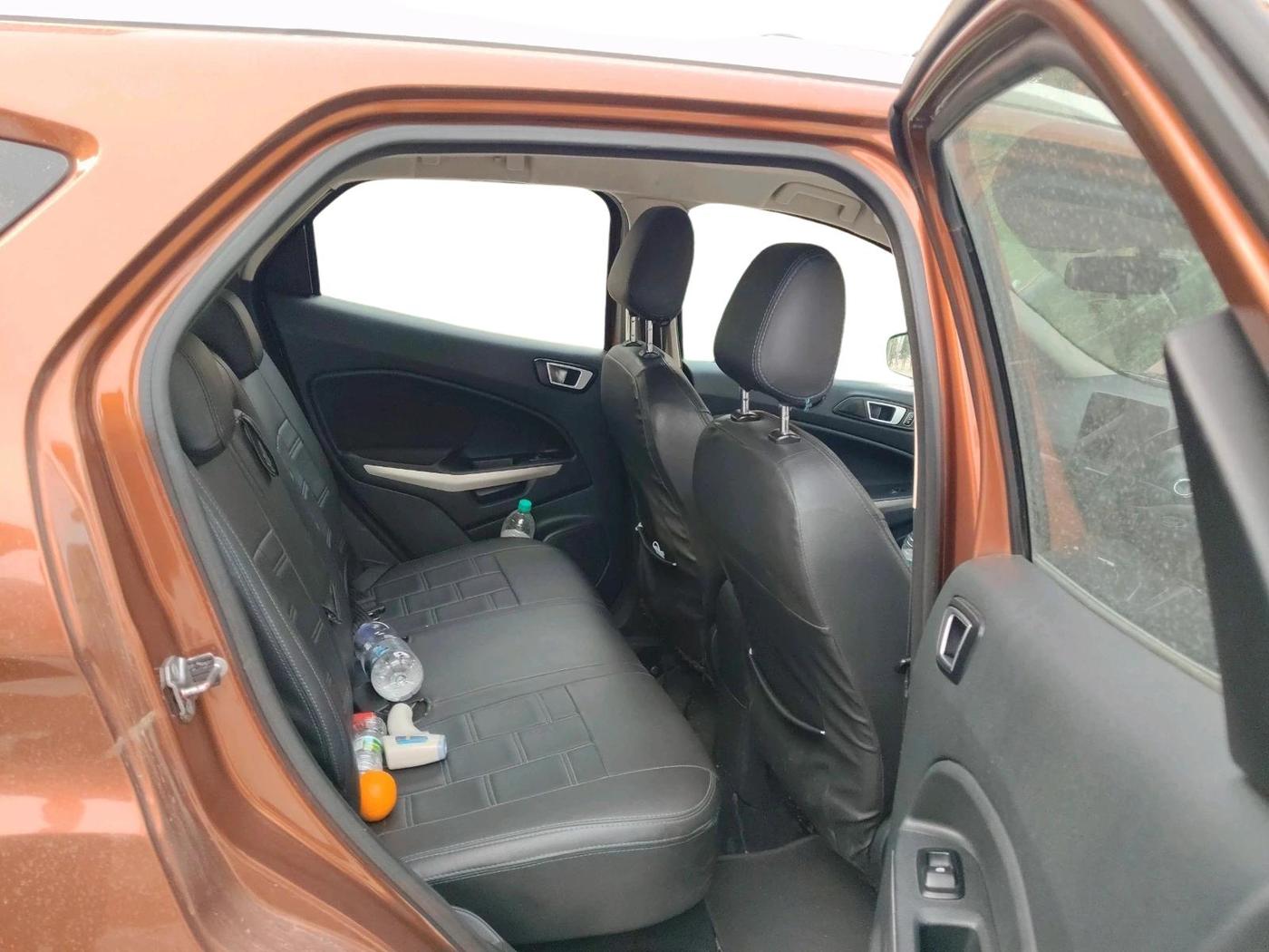 2018 Ford Ecosport TITANIUM 1.5L DIESEL, Diesel, Manual, 2,12,671 km, interior