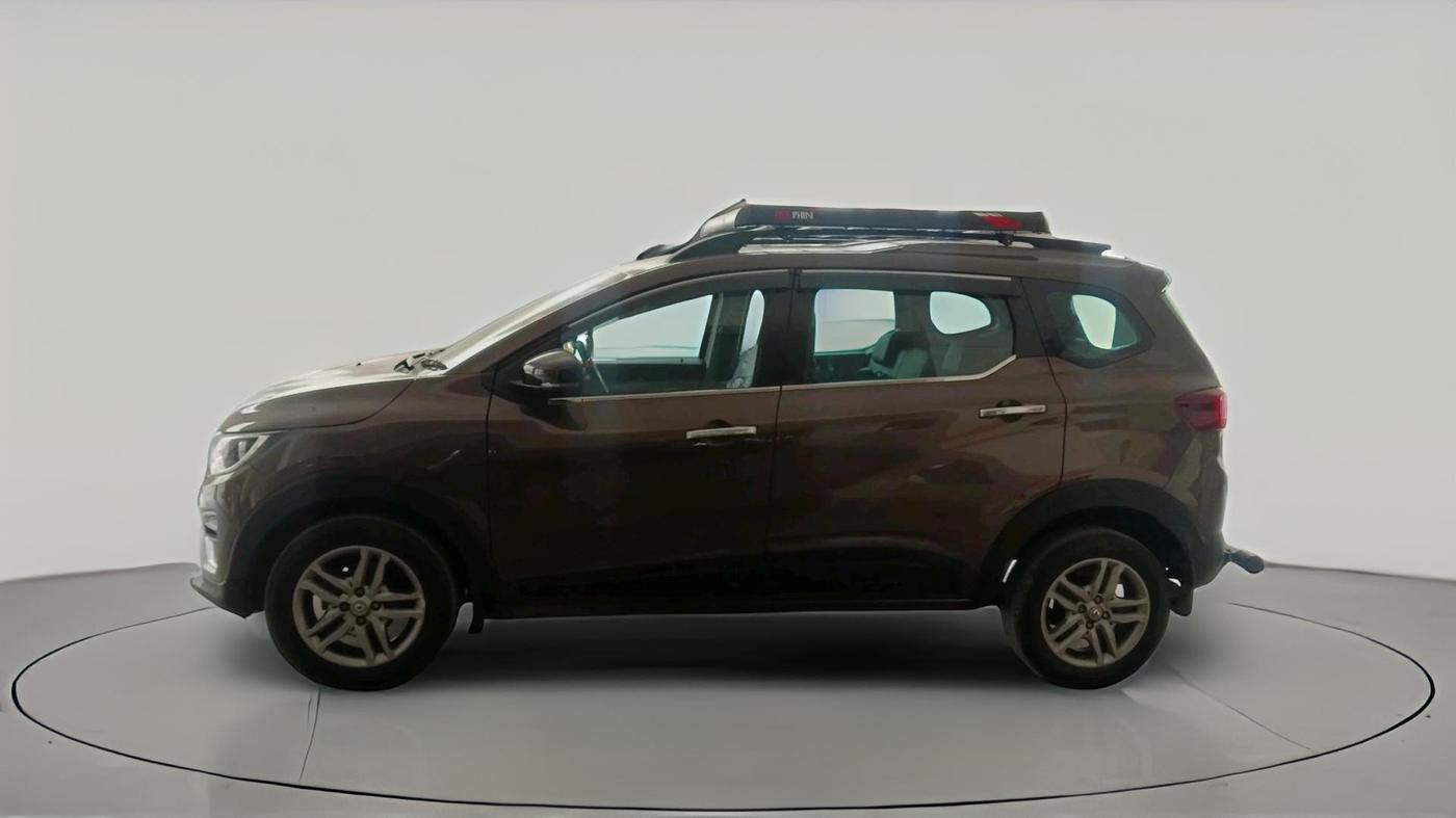2024 Renault TRIBER RXZ AMT, Petrol, Automatic, 35,730 km, exterior