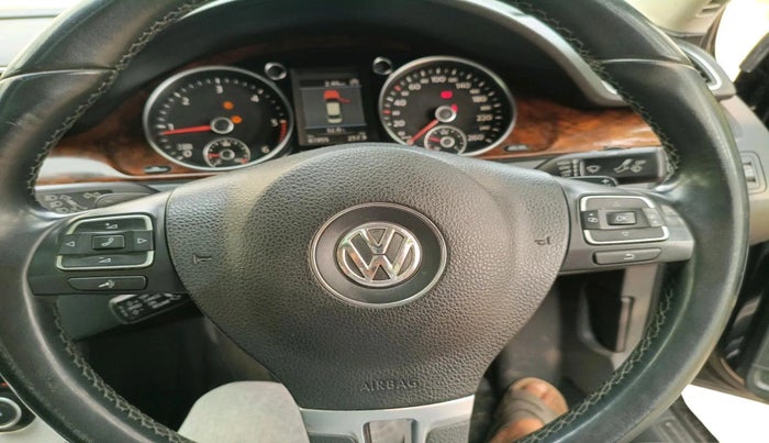 2011 Volkswagen Passat HIGHLINE DSG, Diesel, Automatic, 87,855 km, interior