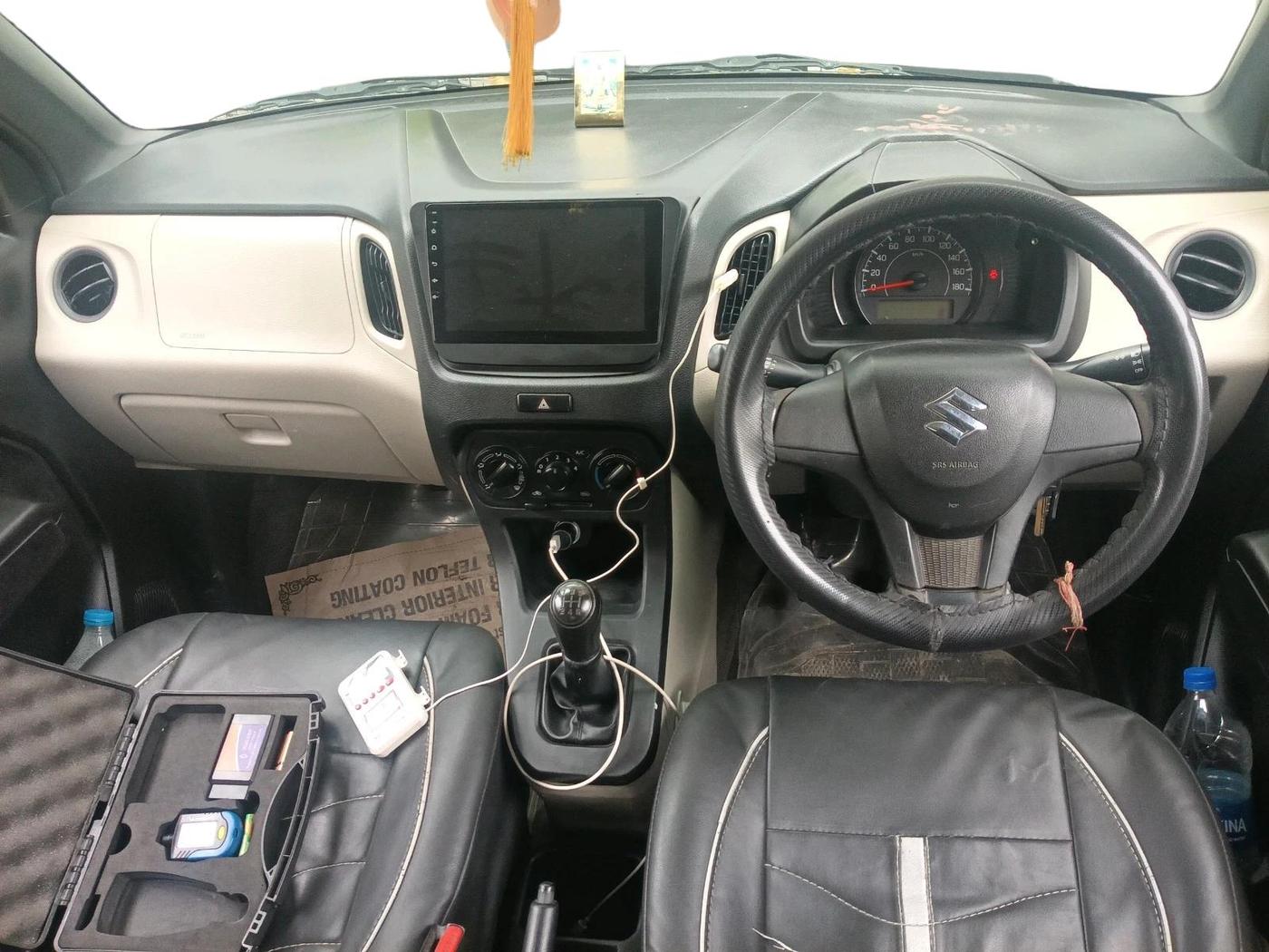 2019 Maruti New Wagon-R LXI CNG (O) 1.0, CNG, Manual, 1,10,840 km, interior