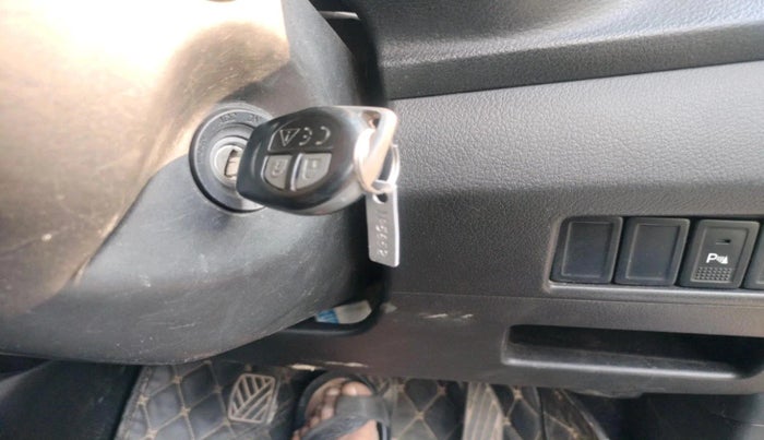 2020 Maruti Baleno DELTA PETROL 1.2, Petrol, Manual, 1,07,623 km, interior