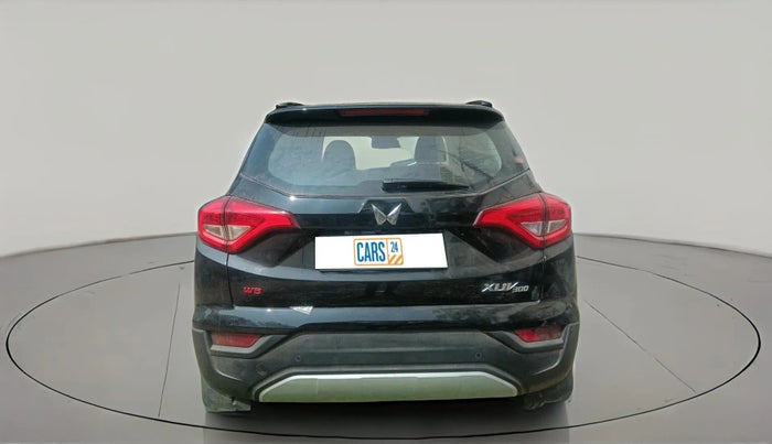 2023 Mahindra XUV300 W8 (O) 1.2 PETROL, Petrol, Manual, 6,252 km, exterior