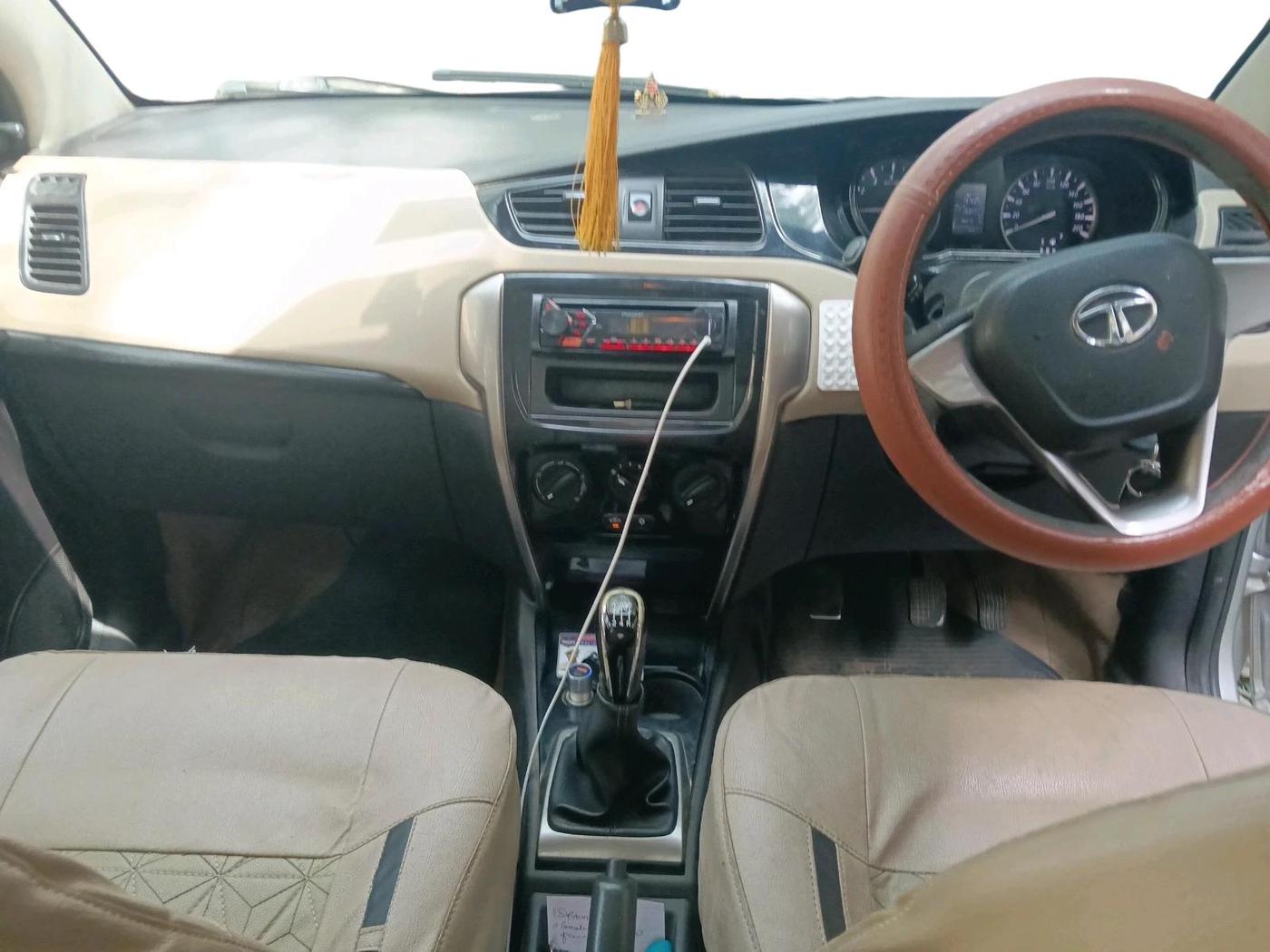 2017 Tata Zest XE 75PS DIESEL, Diesel, Manual, 1,58,003 km, interior