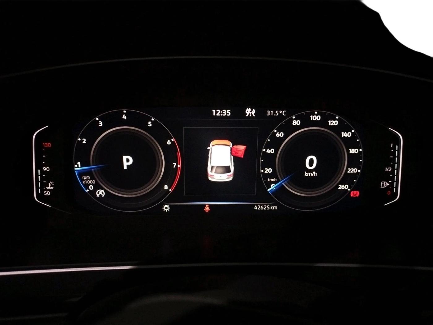 2022 Volkswagen TIGUAN ELEGANCE 2.0 TSI DSG, Petrol, Automatic, 43,200 km, interior